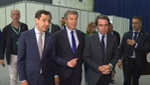 Abrazo de Núñez Feijóo a Mazón en el Congreso del PP europeo